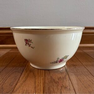 Kitchen Kraft Ceramic Mixing Bowl with Priscilla Rose Pattern and Gold Trim